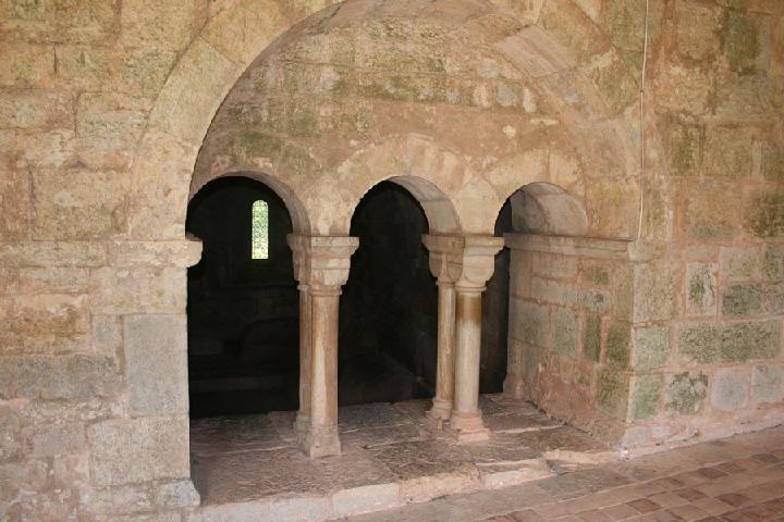 2012-05 Abbaye du Thoronet 010.JPG